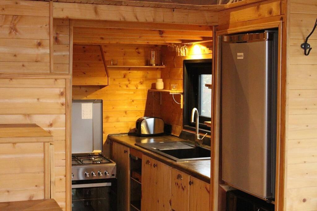 איגוס-מורטס Myinsolite - Tiny-House, Jacuzzi, Brasero, Piscine מראה חיצוני תמונה